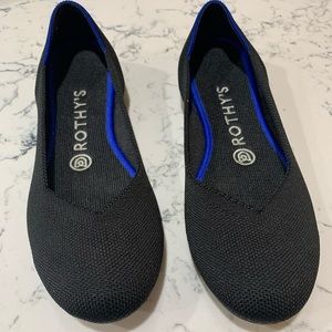 Rothy's Black and Blue Flats
